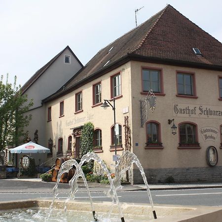Schwarzer Adler - Hotel Garni Ipsheim Exterior foto